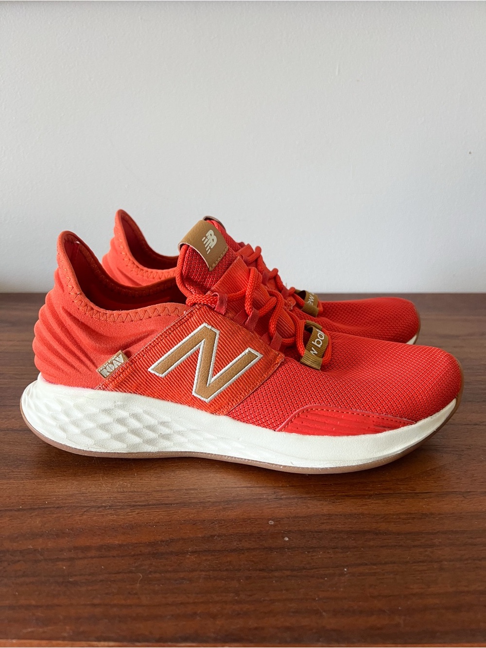 New Balance Fresh Foam Roav Backpack V1 Running Shoes Orange Men's Size 9 - Picture 2 of 7
